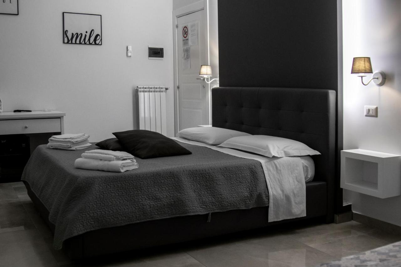 B&B Aurora Luxury Nápoles Exterior foto